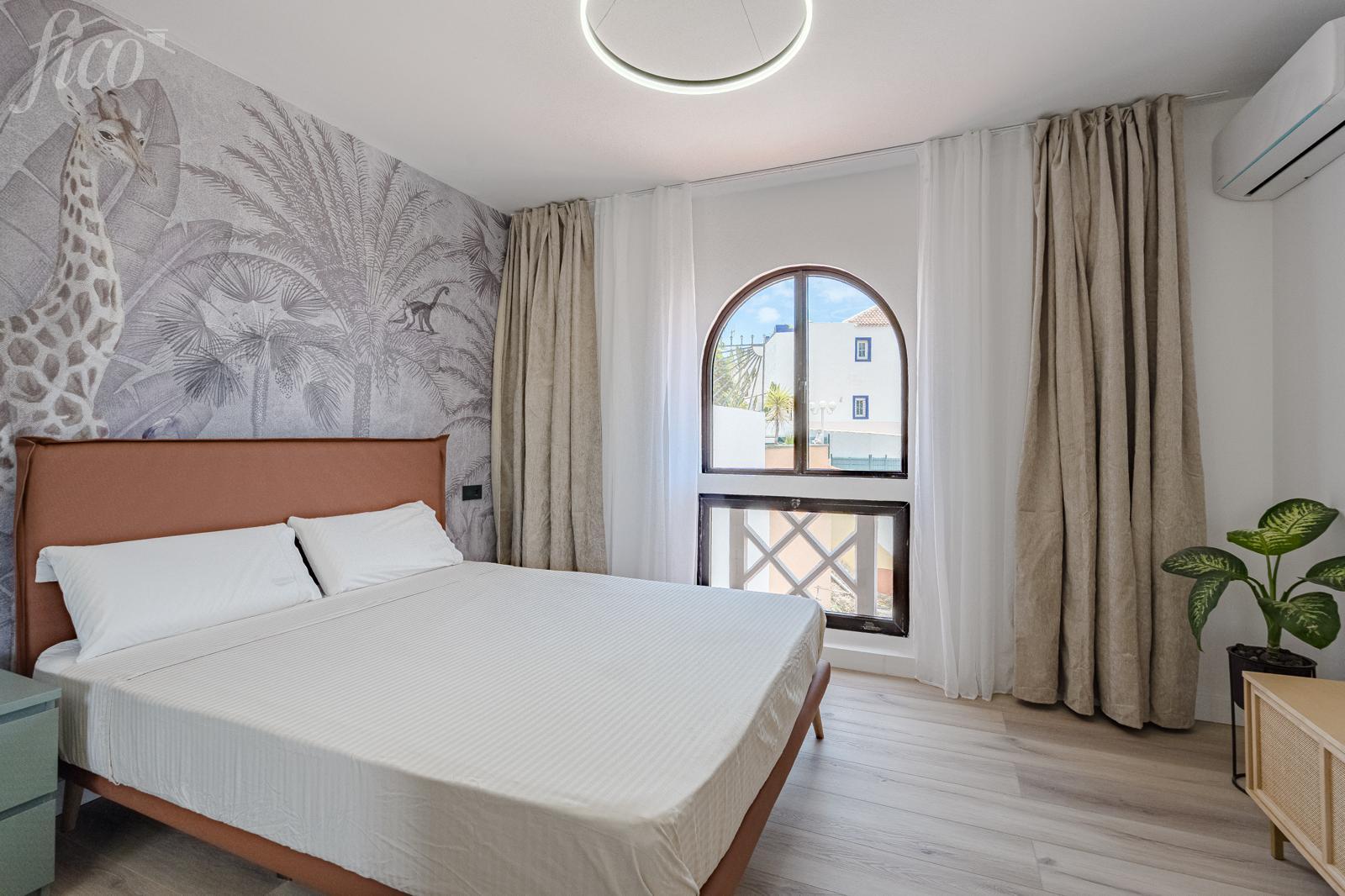 Tenerife - San Eugenio Alto, Costa Adeje 6