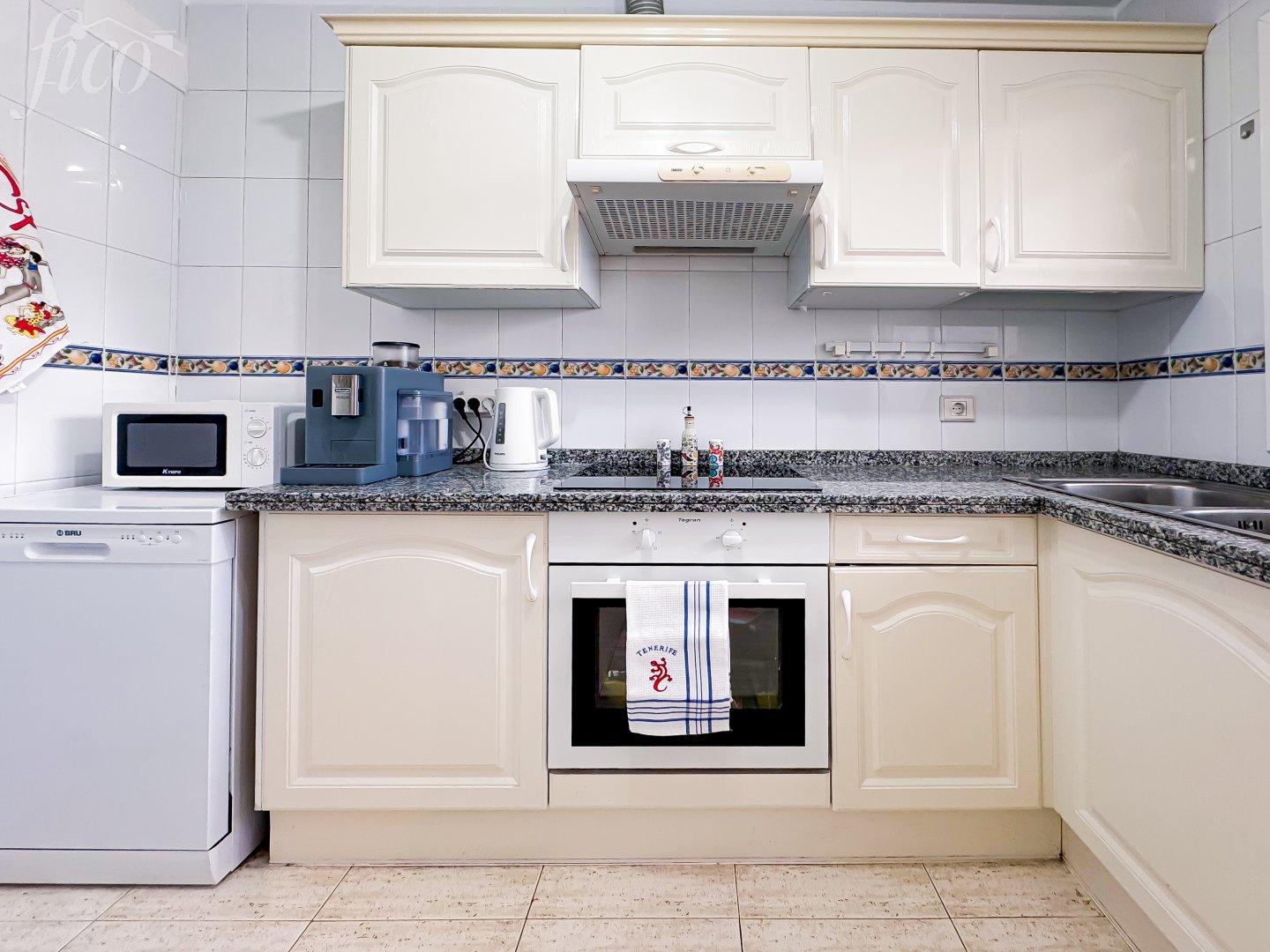 Tenerife - Playa del Duque, Adeje 2