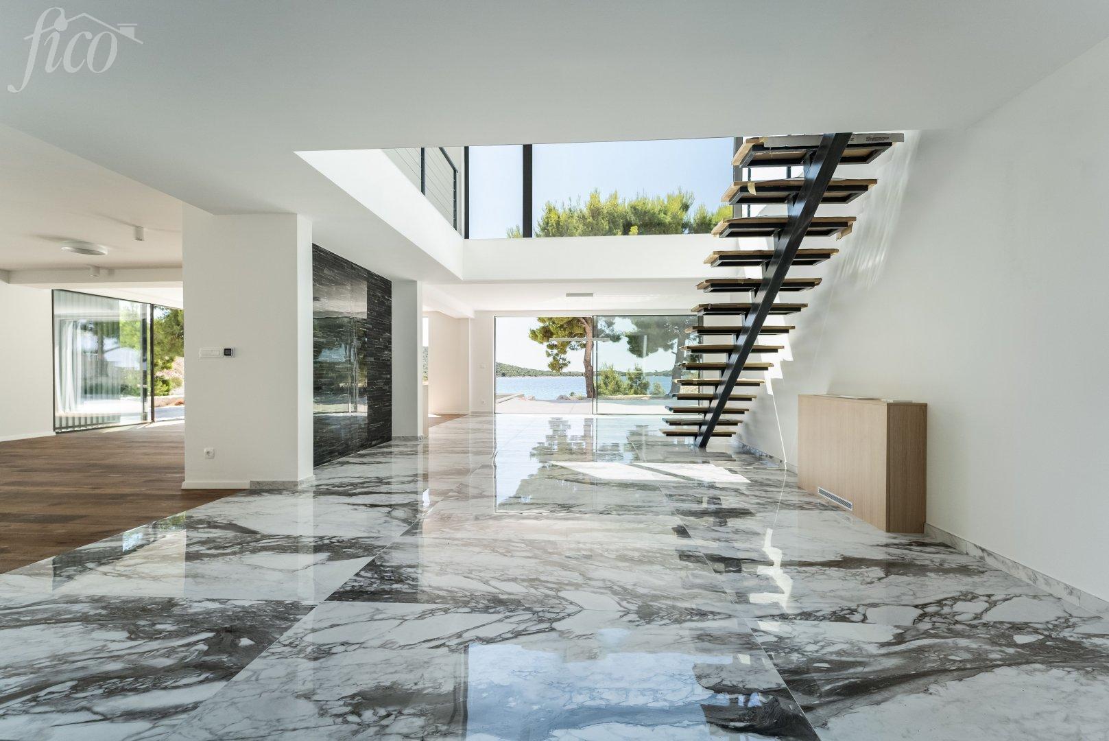 Trogirská riviéra - Sevid 5