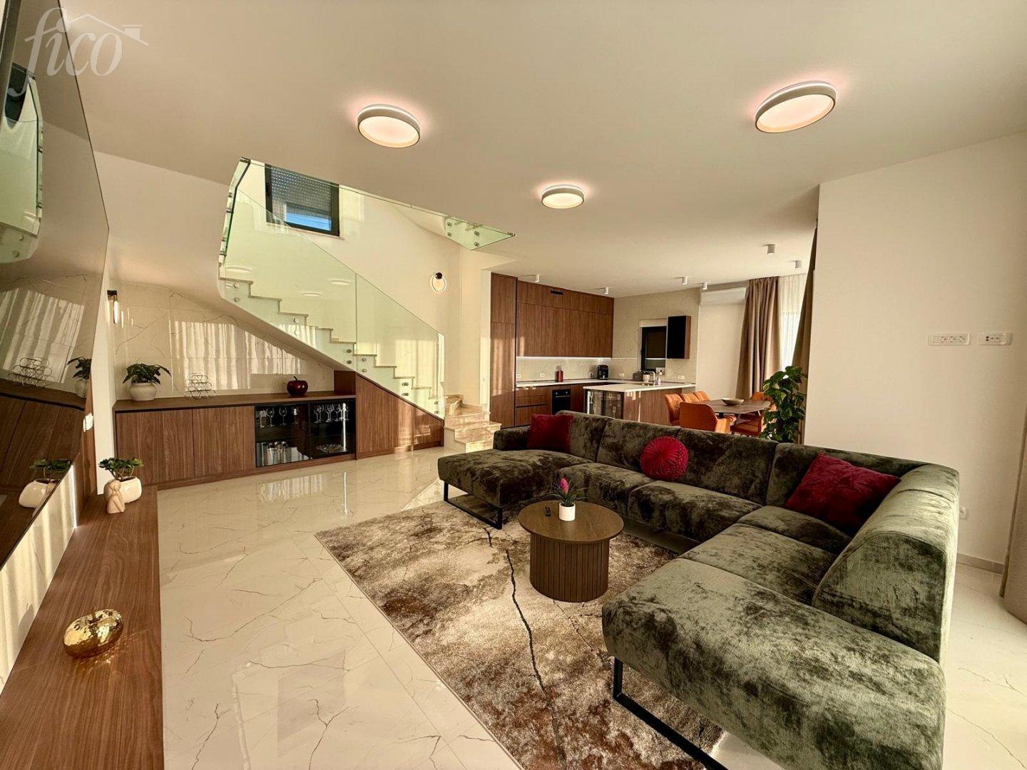 Rogoznica - Stivašnica 4