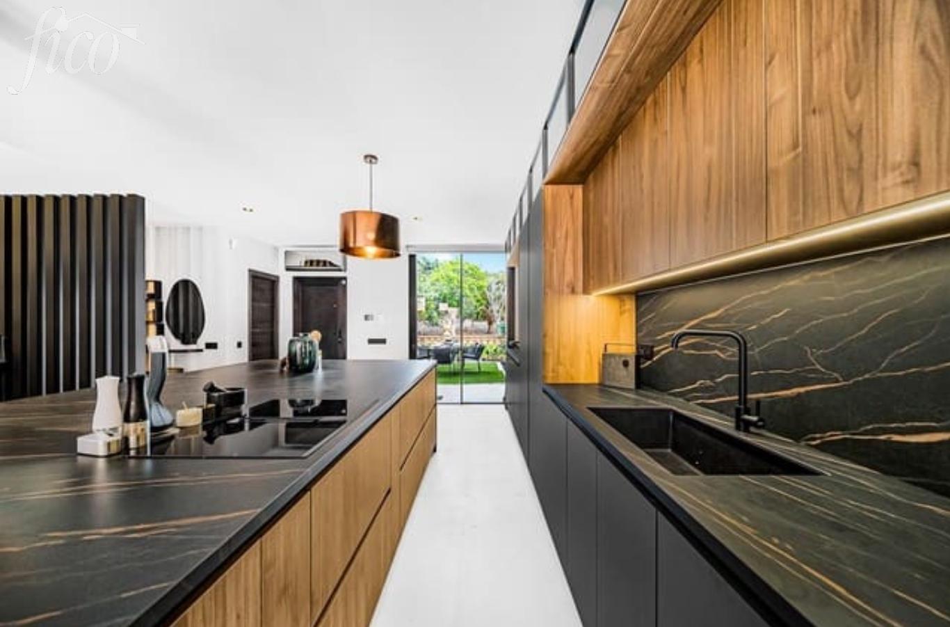 Tenerife - Playa del Duque 4