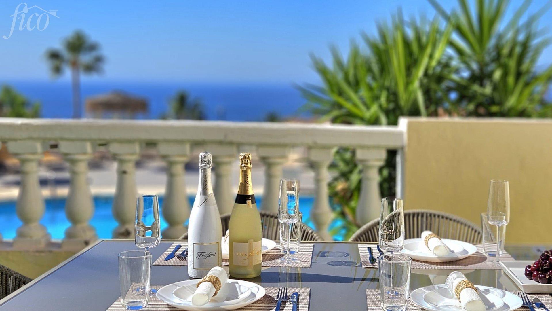 Tenerife - San Eugenio Alto, Costa Adeje 0